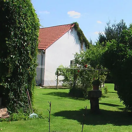 公寓 Apartman Kamenne Mosty Zleby